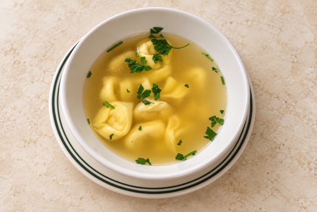 Tortellini in Brodo